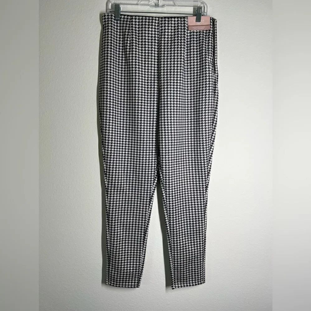 Legacy Park Avenue Stretch Pull-On Pant Black White French print Size L NWT